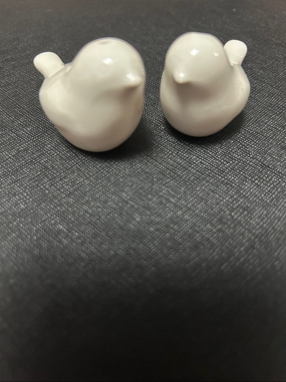 Set Of 2" Mini White Bird Salt & Pepper Shakers Dove Love Birds Ceramic